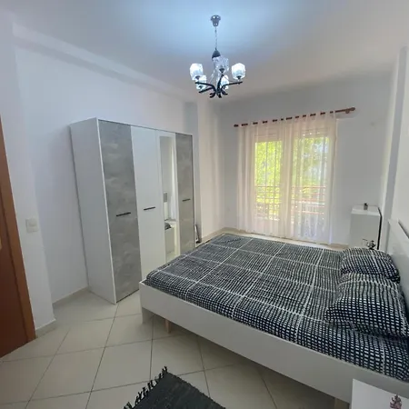 D&e Apartment *
